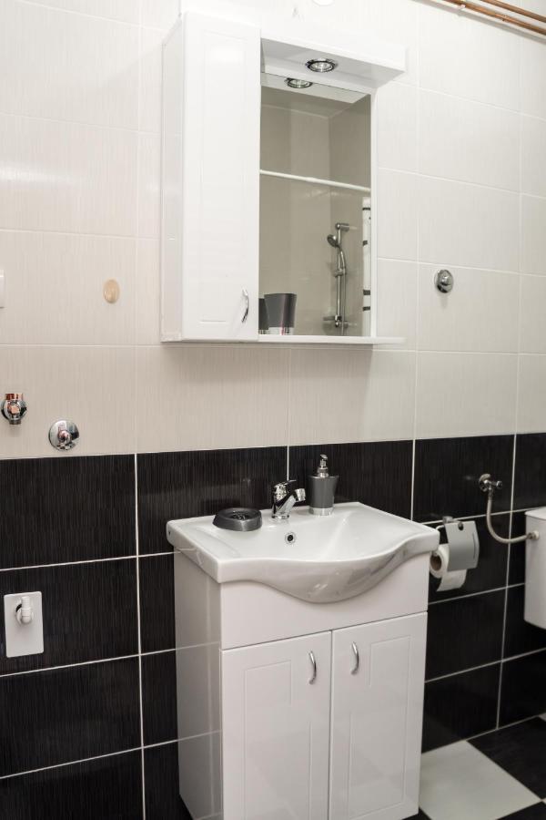 City Apartment Bb 바이나 바슈타 외부 사진